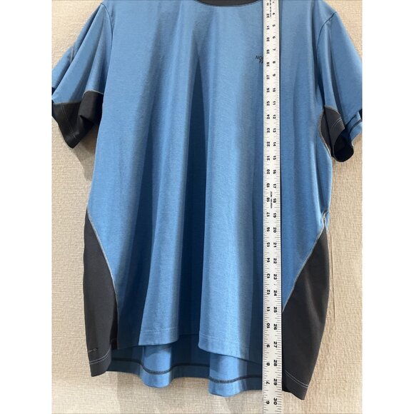 The North Face Mountain Athletics Men’s XL Tshirt Flash Dry Blue - Picture 6 of 9